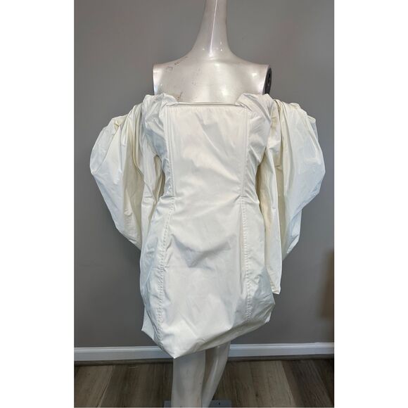 NWT Jacquemus La Robe Taffeta Off Shoulder Puff Sleeve Mini Dress Cream FR42/US1 - Picture 4 of 10